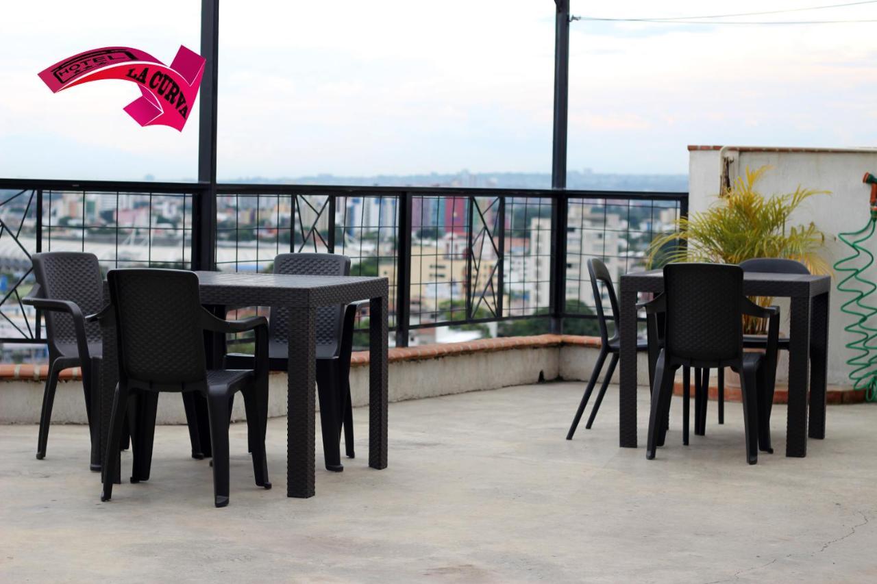 La Curva Apartamentos Кали Екстериор снимка